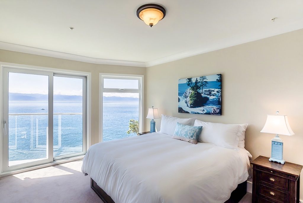 Your new "home away from home" - right on the ocean!