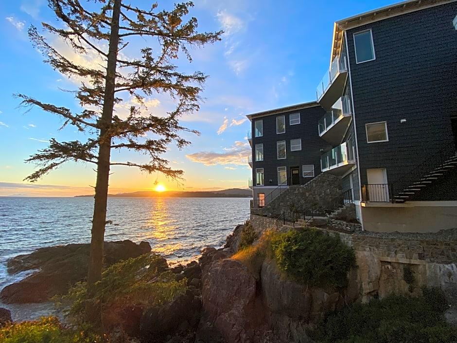 Front row living at SookePoint.